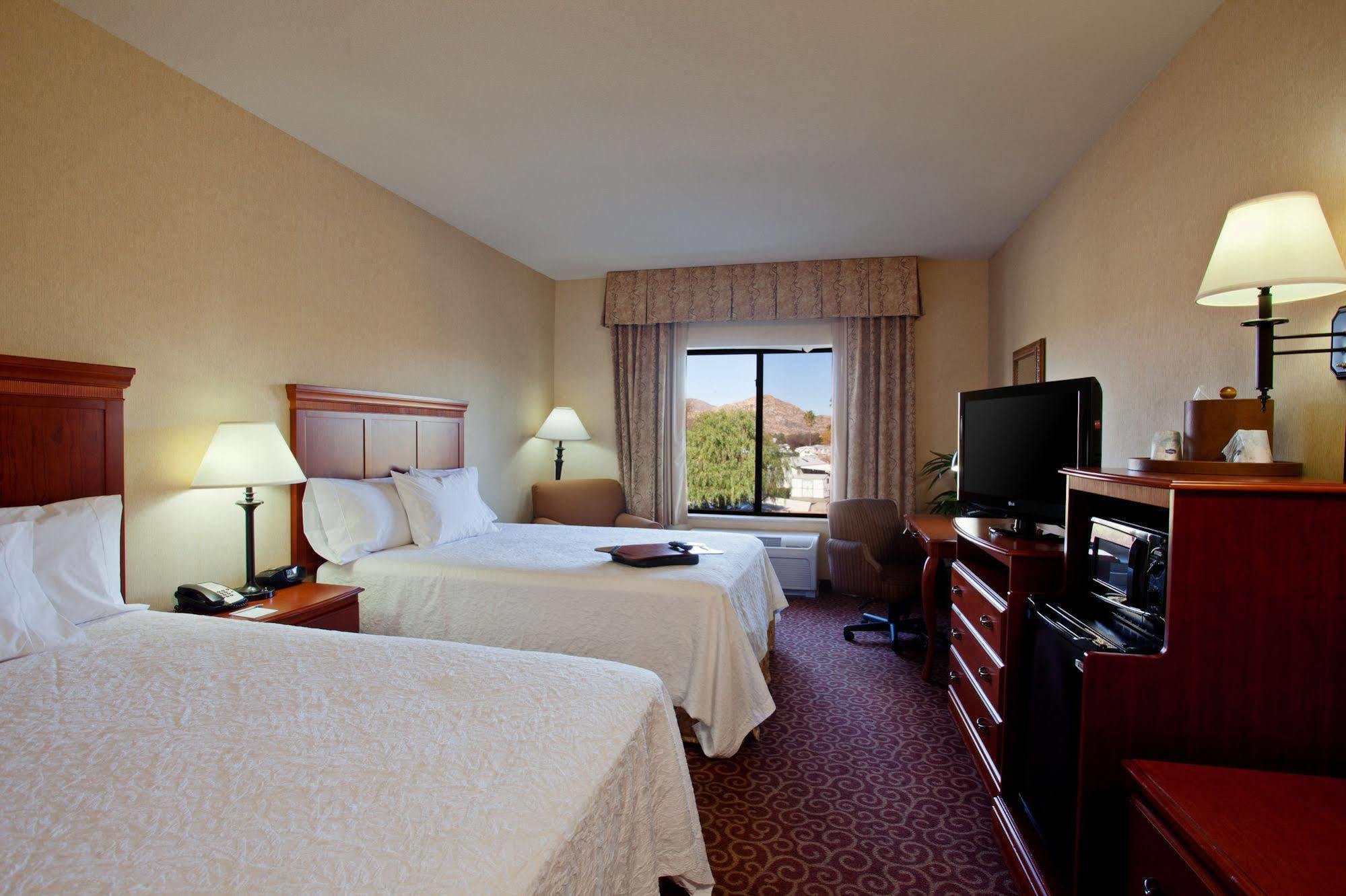 Hampton Inn & Suites By Hilton Hemet Menifee Murrieta Экстерьер фото